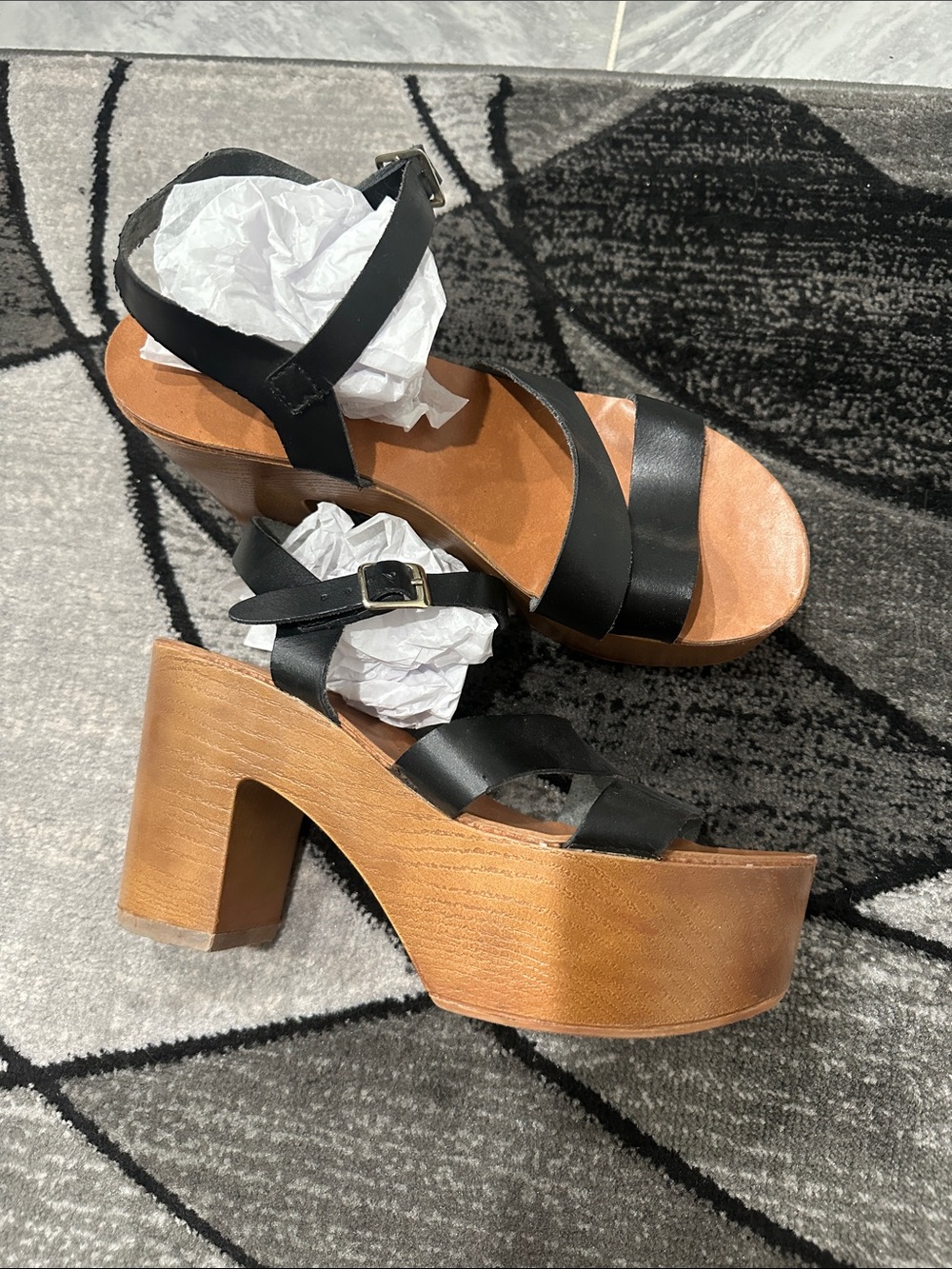 Zigi Soho Black Strappy Platform Sandals with Wood-Look Heel